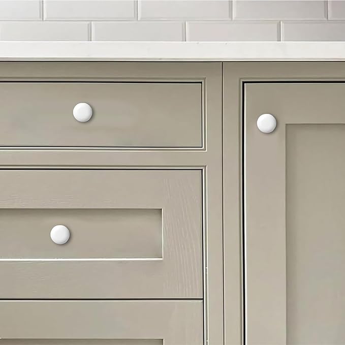 khtumeware 2 Pack 1-1/2 inch Bifold Closet Door Knobs White Cabinet Knobs Made of Zinc Alloy Suitable for Kitchen Cabinets/Bathroom Cabinets/Bedroom Furniture Includes Installation Screws