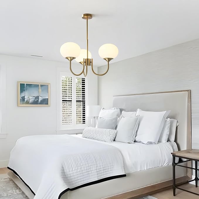 3 Light Gold Milk Glass Chandelier Gold Brass Globe Chandelier MCM Sputnik Ceiling Light Fixture Vintage Pendant Light for Dining Room Living Room Kitchen