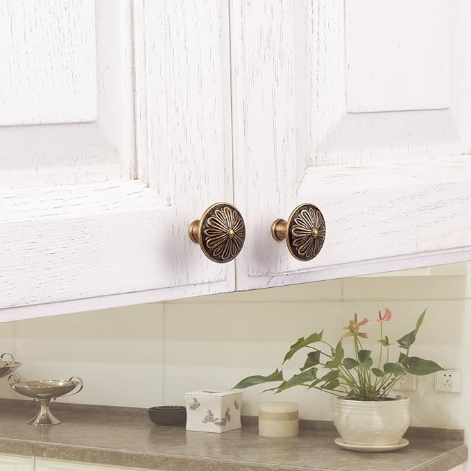 Antique Brass Cabinet Knobs Handles 10 Pack,Solid Zinc Alloy 1.4"Dia Round,Vintage Brass Kitchen Cabinet Handles for Cabinets and Drawers,Drawer Knobs Pulls Vintage Dresser Knobs Closet Door Knobs