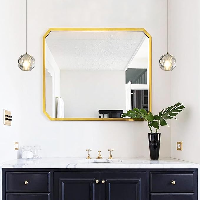 1-Light Brass Pendant Light Kitchen Island, Multi-facted Small Crystal Pendant Light Fixture, Adjustable Hanging Pendant Lighting for Dining Room Bathroom Vanity